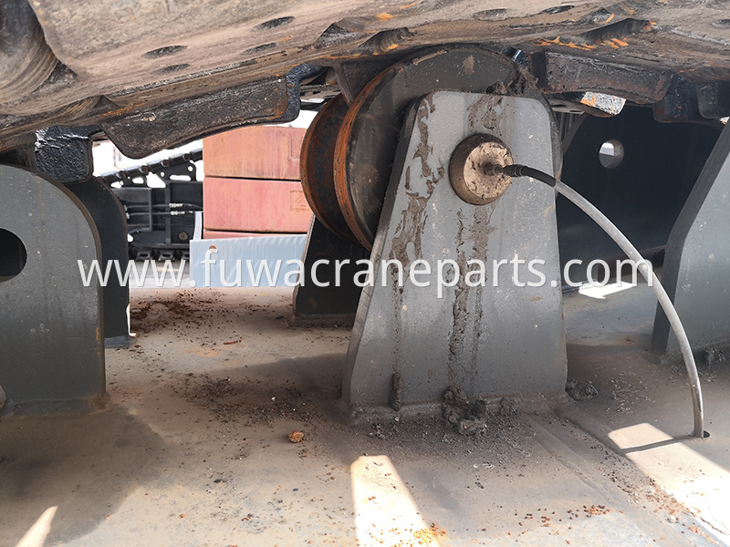 crawler crane Top roller on sale